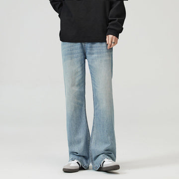 Pale Wash Relaxed Jeans