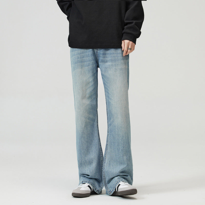 Pale Wash Relaxed Jeans